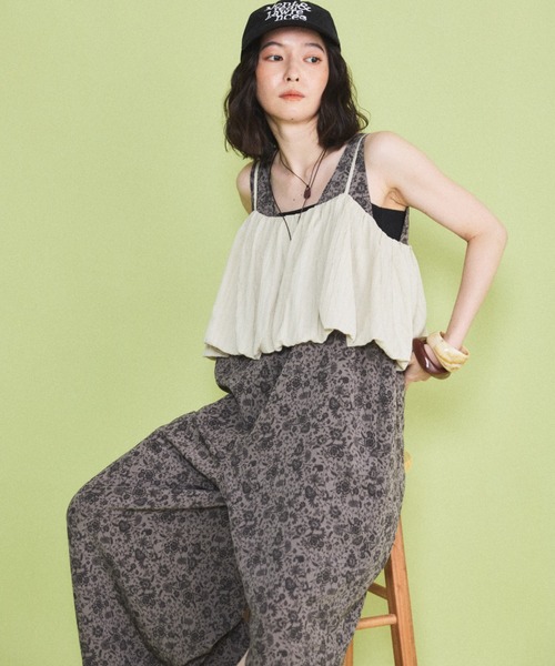 MIRROR STOKE(ミラーストーク)の「【ZOZO限定】BALLOON BUSTIER ROMPERS/バルーンビスチェロンパース(サロペット/オーバーオール・レディース・グレイッシュベージュ/ブラック・MEDIUM)」の3枚目の写真