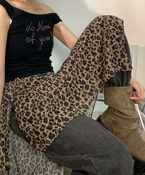 meJane(ミージェーン)の「総柄シフォン ラップシアースカート(スカート・レディース・ブラウン系/ホワイト系/ブラック系・FREE)」の10枚目の写真