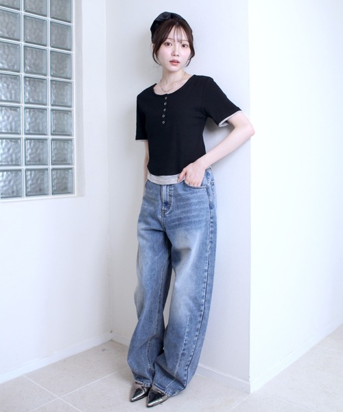 Reurie'(レウリィ)の「レイヤードヘンリーリブトップス / 半袖 重ね着 配色デザイン シンプル カジュアル 韓国 ブルーグレー ブラウンピンク バイカラー モノトーン 夏服(Tシャツ/カットソー・レディース・ブラウン/グレー/ブラック・FREE)」の19枚目の写真