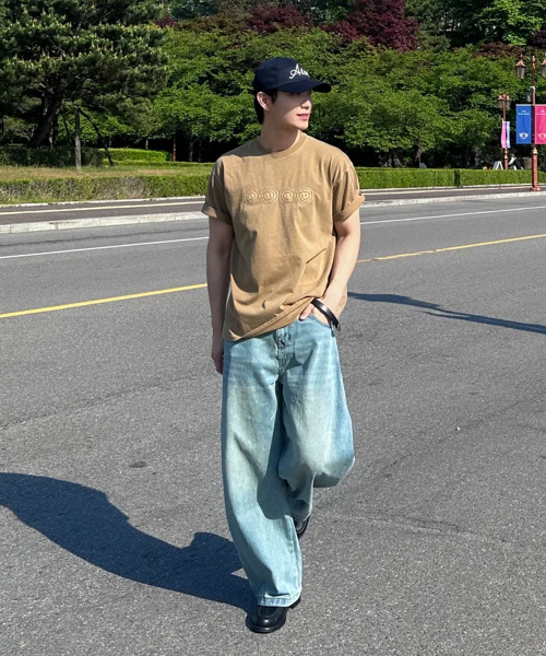 INTEMPOMOOD(インテンポムード)の「スクロールメイズTシャツ : 3カラー(Tシャツ/カットソー・メンズ・グレー/ネイビー/タン・MEDIUM/LARGE)」の6枚目の写真