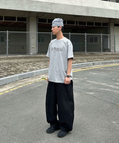 INTEMPOMOOD(インテンポムード)の「スクロールメイズTシャツ : 3カラー(Tシャツ/カットソー・メンズ・グレー/ネイビー/タン・MEDIUM/LARGE)」の22枚目の写真