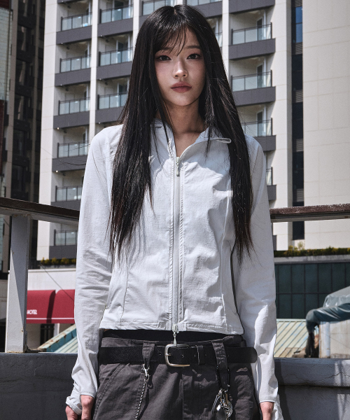 NOMANUAL(NOMANUAL)の「STRETCH HOODED JACKET - LIGHT GRAY(パーカー・レディース・その他・LARGE/MEDIUM/SMALL)」の5枚目の写真