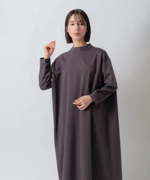 Kelen（ケレン）の「「KELEN / ケレン」バックプリーツデザインワンピース（ワンピース・レディース・ネイビー/ブラック/チャコールグレー/グレイッシュベージュ・S/M）」の3枚目の写真