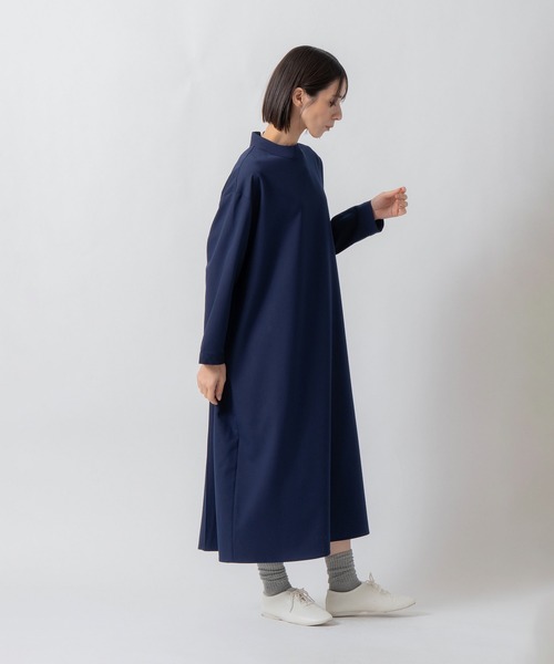 Kelen（ケレン）の「「KELEN / ケレン」バックプリーツデザインワンピース（ワンピース・レディース・ネイビー/ブラック/チャコールグレー/グレイッシュベージュ・S/M）」の16枚目の写真