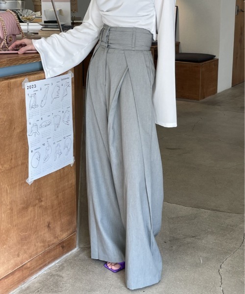 &soiree(アンドソワレ)の「ラップデザインワイドスラックス(スラックス・レディース・ブラック/グレー・X-LARGE/LARGE/MEDIUM/SMALL)」の7枚目の写真