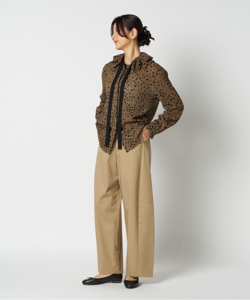 HELIOPOLE（エリオポール）の「DOT PRINT FRILL COLLAR  BLOUSE / ドット プリント フリル カラー ブラウス（シャツ/ブラウス・レディース・オリーブ/ブラック・38）」の14枚目の写真