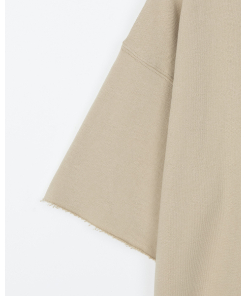 THEENDQUESTION(ジエンドクエスチョン)の「Half crewneck sweatshirt / BEIGE(Tシャツ/カットソー・レディース・その他・FREE)」の10枚目の写真