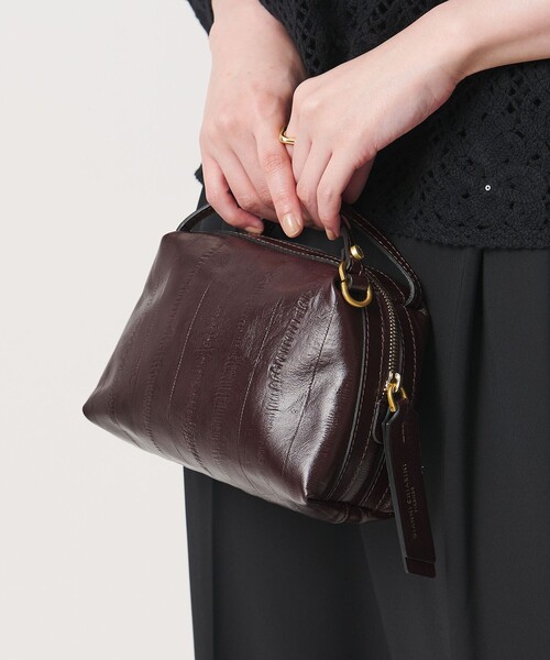 GIANNI CHIARINI(ジャンニ キアリーニ)の「<GIANNI CHIARINI>ALIFA SHINY S バッグ(ショルダーバッグ・レディース・ワイン・FREE)」の2枚目の写真