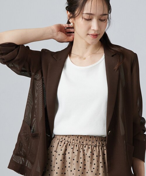 SHOO・LA・RUE(シューラルー)の「【通気性〇/セットアップ可/S-LL/洗濯機可】紫外線対策にも メッシュテーラードジャケット(テーラードジャケット・レディース・オフホワイト/ブラック/ブラウン系その他・01/02/03/04)」の3枚目の写真