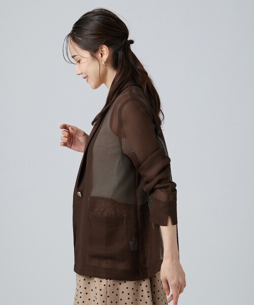SHOO・LA・RUE(シューラルー)の「【通気性〇/セットアップ可/S-LL/洗濯機可】紫外線対策にも メッシュテーラードジャケット(テーラードジャケット・レディース・オフホワイト/ブラック/ブラウン系その他・01/02/03/04)」の17枚目の写真