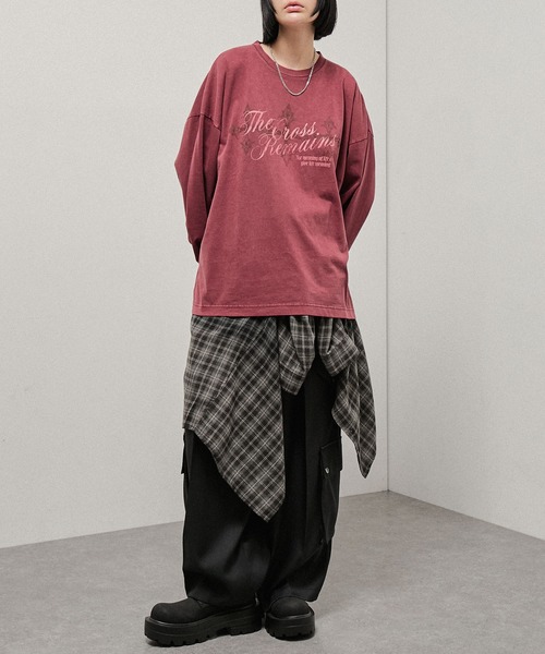 Alfred Alex（アルフレッドアレックス）の「【Alfred Alex】Cross Graphic L/S Tee / クロスグラフィック ヴィンテージライク ロンT（Tシャツ/カットソー・メンズ・レッド/ブラック系/オリーブ/ダークブラウン/ブラック・M/L）」の6枚目の写真