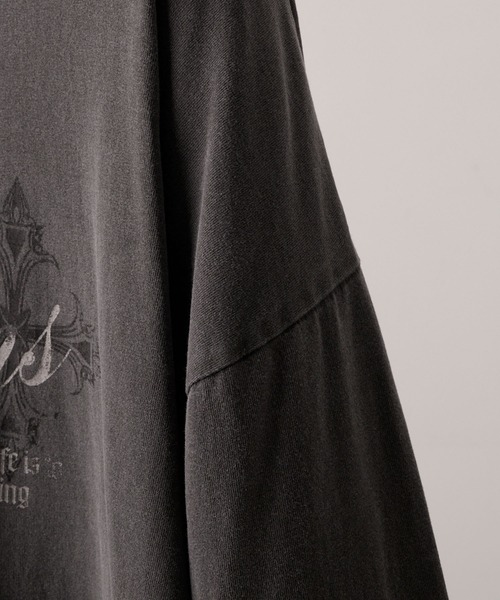 Alfred Alex（アルフレッドアレックス）の「【Alfred Alex】Cross Graphic L/S Tee / クロスグラフィック ヴィンテージライク ロンT（Tシャツ/カットソー・メンズ・レッド/ブラック系/オリーブ/ダークブラウン/ブラック・M/L）」の16枚目の写真