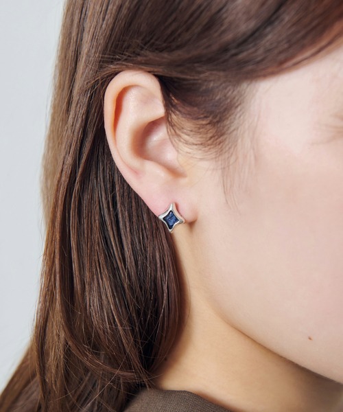 GOLDY（ゴールディ）の「ヴィンテージ カラー トゥインクル ピアス（ピアス（両耳用）・レディース・ブラック/パープル/イエロー/ブルー・FREE）」の2枚目の写真