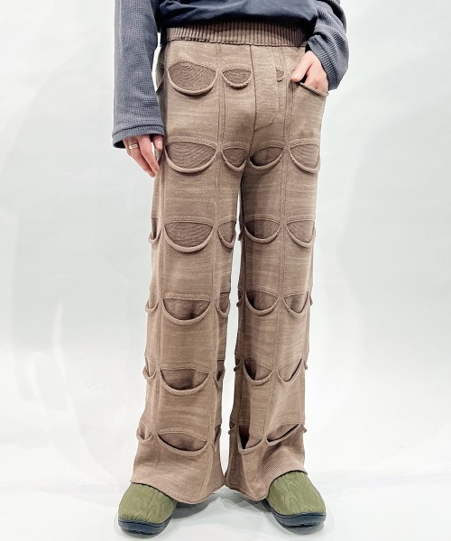 Beyond Basics(ビヨンド ベーシックス)の「ISA BOULDER / ALLPOCKET PANTS(その他パンツ・メンズ・ピンクベージュ・M)」の1枚目の写真
