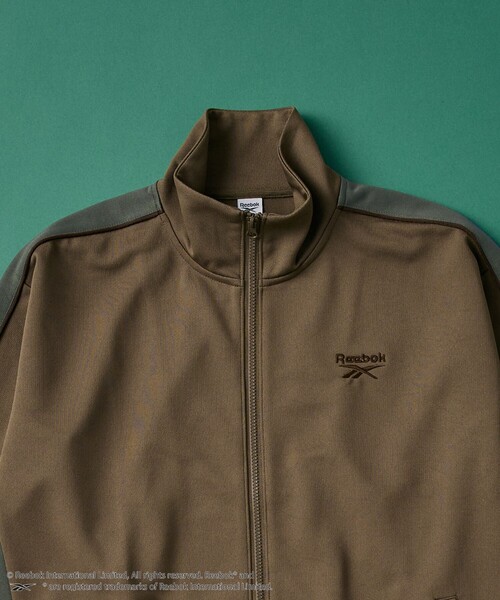 coen(コーエン)の「Reebok(リーボック)別注ジャージトラックジャケット(ジャージ・メンズ・ダークブラウン/ダークグレー・S/L/M/XL)」の3枚目の写真