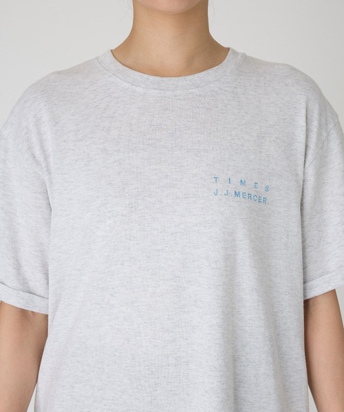 jj mercer(ジェイジェイマーサー)の「【J.J. Mercer】ロールアップロゴT(Tシャツ/カットソー・レディース・チャコール/ライトグレー・フリー)」の21枚目の写真