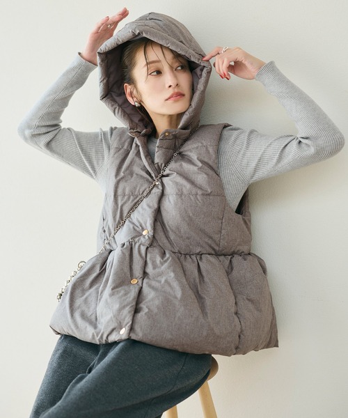 coca(coca)(コカ)の「金ボタンペプラム中綿ベスト(ベスト・レディース・チャコール/グレー・L/S/M)」の18枚目の写真