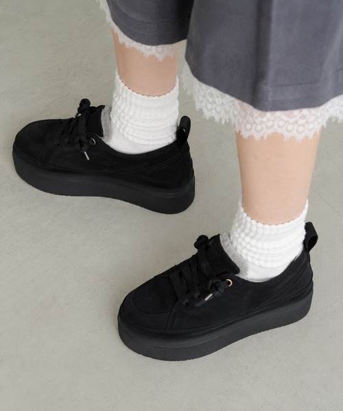 coca（ANDEX shoes product）（コカ）の「ふわふわボア 厚底 ひも靴 レースアップ スニーカー（スニーカー・レディース・ベージュ/ブラック・LARGE）」の11枚目の写真