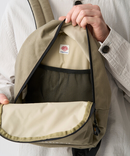DANTON（ダントン）の「BRANCION 10 - CORDURA® Canvas Mini Daypack（バックパック/リュック・レディース・ダークグレー/ブラック/オレンジ系その他/グレイッシュベージュ/ダークブラウン/ブルー系その他・-）」の9枚目の写真