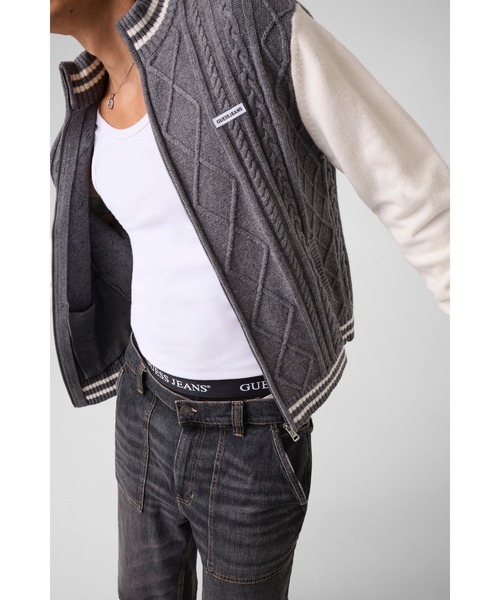 GUESS JEANS(ゲスジーンズ)の「GUESS JEANS Zip Bomber Sweater セーター(その他アウター・メンズ・グレー・X-LARGE/LARGE/MEDIUM/SMALL)」の3枚目の写真
