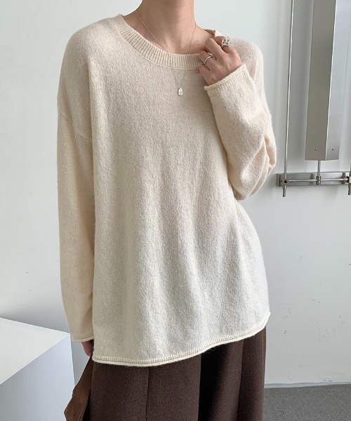 COCOMOMO(ココモモ)の「ドロップショルダーニット ルーズニット クルーネック ニット セーター オーバーサイズ 長袖 トップス シンプル カジュアル 秋服 冬服(ニット/セーター・レディース・ネイビー/アイボリー/ベージュ/ダークブラウン/ブラック/モカ/オレンジ/ダークグレー・FREE)」の20枚目の写真