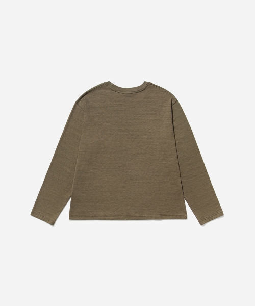 MODNINE(モディナイン)の「NINE - 長袖Tシャツ アーミーグリーン(Tシャツ/カットソー・レディース・その他・LARGE/SMALL/MEDIUM/X-LARGE)」の3枚目の写真