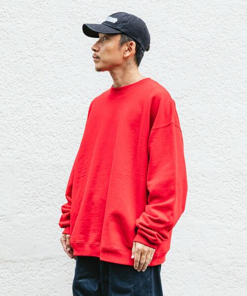 Wide Dad（ワイドダッド）の「Wide Dad　GRAPHIC SWEAT WITH HATCH（スウェット・メンズ・ネイビー/レッド・1/2）」の2枚目の写真