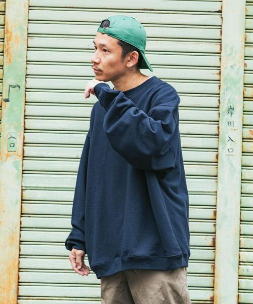 Wide Dad（ワイドダッド）の「Wide Dad　GRAPHIC SWEAT WITH HATCH（スウェット・メンズ・ネイビー/レッド・1/2）」の3枚目の写真