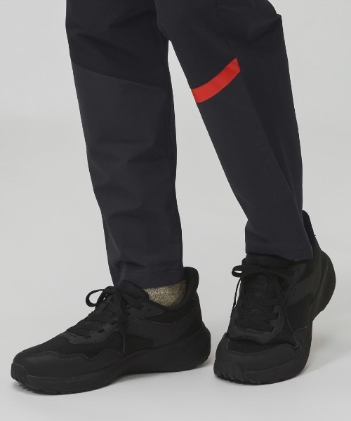 UNDER ARMOUR(アンダーアーマー)の「アンダーアーマー UNDER ARMOUR UAブラッシュドウーブン パンツ(その他パンツ・メンズ・ネイビー/ブラック×レッド/ブラック×グレー・S/3L/LL/M/L)」の11枚目の写真