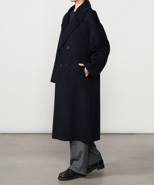 LE GLAZIK(ルグラジック)の「LE GLAZIK | ラムウールリバー ダブルブレストコート WOMEN(チェスターコート・レディース・グレー系その他/グレー/ダークネイビー・36)」の16枚目の写真