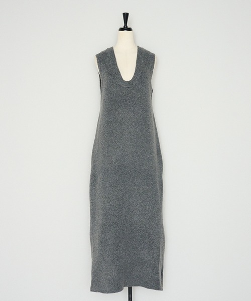 CHARCOAL-GRAY
