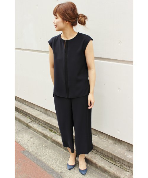 FIGARO Paris（フィガロパリ）の「《追加》Wクロスゴム8分丈ワイドパンツ◆（その他パンツ・レディース・ネイビー/ベージュ・36/38）」の4枚目の写真