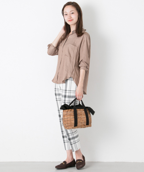 URBAN RESEARCH（アーバンリサーチ）の「UR クチュールヴィンテージシャツ（シャツ/ブラウス・レディース・ピンク/オフホワイト/モカ・FREE）」の5枚目の写真