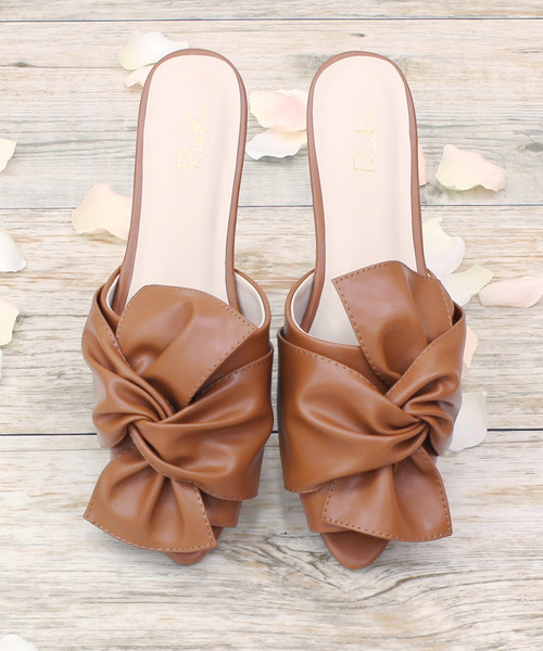 RiiiKa（リーカ）の「【RiiiKa/リーカ】オープントゥバブーサンダル（サンダル・レディース・ブラック/ホワイト/キャメル・LL/L/S/M）」の21枚目の写真