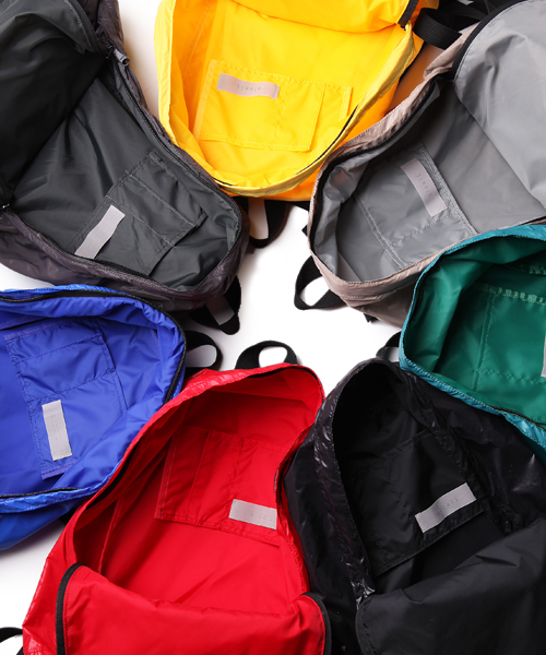 alcali(アルカリ)の「OUTDOOR×alcali / alcali 別注Back Pack(バックパック/リュック・レディース・ブラック/グレー/ベージュ/グリーン/ブルー/イエロー/レッド・フリ-)」の10枚目の写真