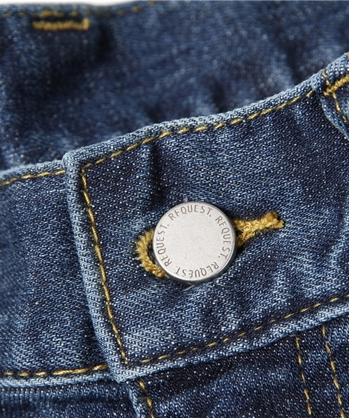 Request（リクエスト）の「【REQUEST】　ルーズフィットデニム　リペア（デニムパンツ・メンズ・インディゴブルー/ライトインディゴブルー・2/3）」の12枚目の写真