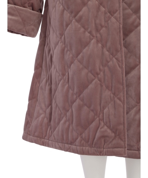 merry jenny（メリージェニー）の「【高橋愛コラボ】ベロアキルティングコート（その他アウター・レディース・グレー/ピンク・FREE）」の3枚目の写真