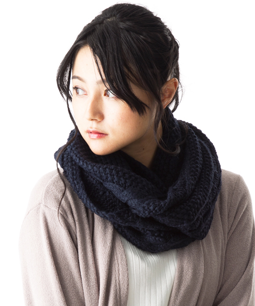 QUEENHEAD（クイーンヘッド）の「細編みニットスヌード（ネックウォーマー/スヌード・レディース・グレー/グリーン/ネイビー/イエロー・FREE）」の10枚目の写真