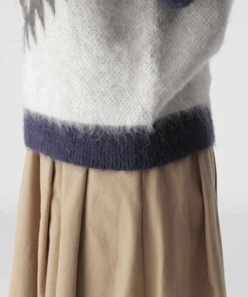 BAYFLOW(ベイフロー)の「BAYFLOW/モヘヤジャガードオルテガニット(ニット/セーター・レディース・ブルー/グレー・MEDIUM/SMALL)」の4枚目の写真