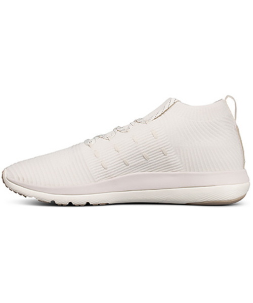 UNDER ARMOUR（アンダーアーマー）の「メンズ ランニングシューズ / スリングフレックスライズ Dフィット（スニーカー・メンズ・アイボリー/グレー/レッド/ブラック・29/25/26.5/28/27/26/28.5/30/25.5/27.5）」の11枚目の写真