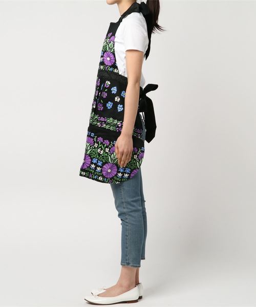 ANNA SUI（アナスイ）の「エプロン デコフラワーパネル（エプロン