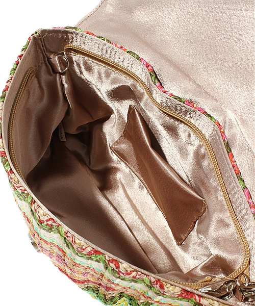 ROSE BUD（ローズバッド）の「(LL ACCESSORIES)B882B MULTI COLOR ZIGZAG PTN CLUTCH W/CH（クラッチバッグ・レディース・マルチ・ONE SIZE）」の6枚目の写真