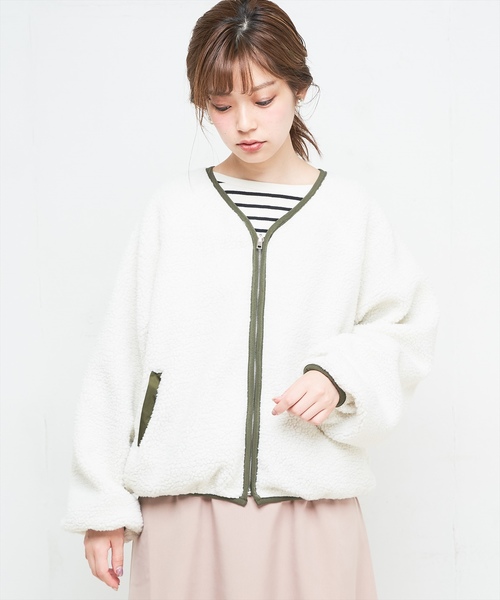 natural couture（ナチュラルクチュール）の「リバーシブルボアドルマンブルゾン（ブルゾン・レディース・ブラック/カーキ/ピンク/グレイッシュベージュ・FREE）」の15枚目の写真