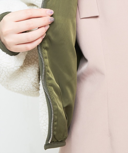 natural couture（ナチュラルクチュール）の「リバーシブルボアドルマンブルゾン（ブルゾン・レディース・ブラック/カーキ/ピンク/グレイッシュベージュ・FREE）」の9枚目の写真