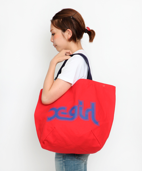 X-girl（エックスガール）の「OUTLINE LOGO BAG（トートバッグ・レディース・ホワイト/ブラック/レッド/ネイビー・ONE SIZE）」の11枚目の写真
