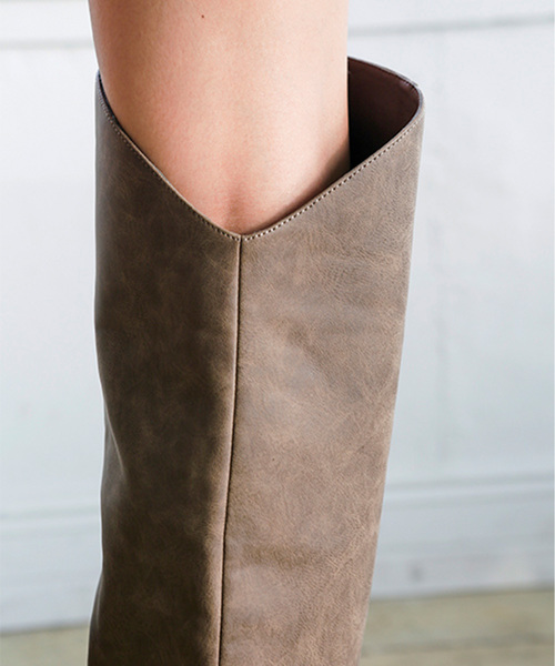 ALEXIA STAM(アリシアスタン)の「Gold Toe Leather Long Boots/ニーハイブーツ(ブーツ・レディース・ブラック/ベージュ・S/M/L)」の6枚目の写真