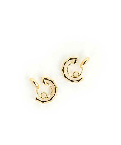 colleca la(コレカラ)の「miniループフィット・カットフープイヤリング(イヤリング・レディース・シルバー/ゴールド/ピンクゴールド・フリ-)」の6枚目の写真