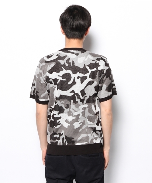 WEGO(ウィゴー)の「WEGO/カモフラジャガード5分袖ニット(ニット/セーター・メンズ・ホワイト/カーキ・MEDIUM/LARGE)」の5枚目の写真