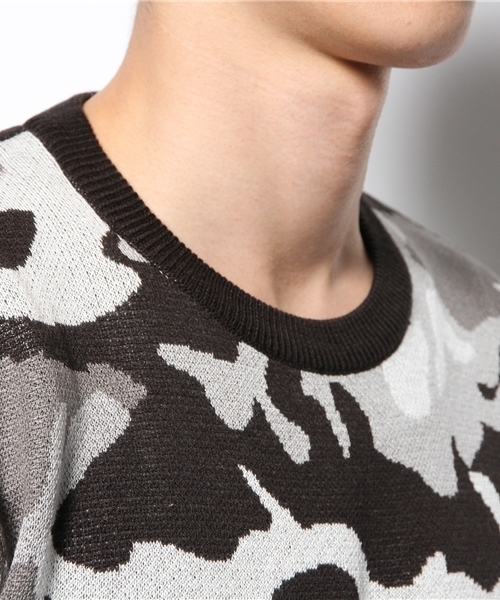 WEGO(ウィゴー)の「WEGO/カモフラジャガード5分袖ニット(ニット/セーター・メンズ・ホワイト/カーキ・MEDIUM/LARGE)」の6枚目の写真