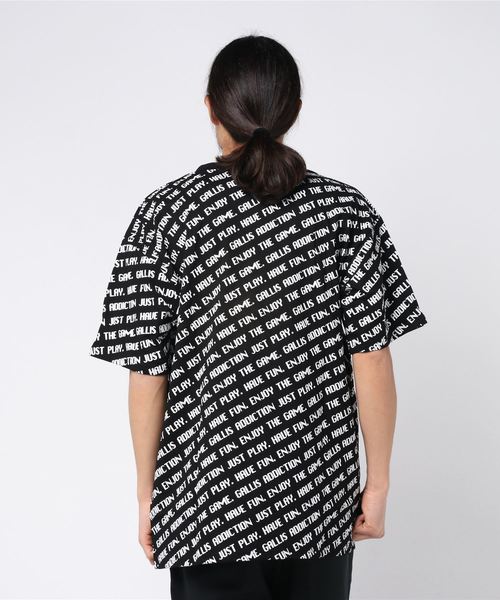 GALLIS ADDICTION(ガリスアディクション)の「GAデジタルフォント総柄半袖Tシャツ(Tシャツ/カットソー・メンズ・ブラック/パープル/オレンジ・M/L)」の5枚目の写真